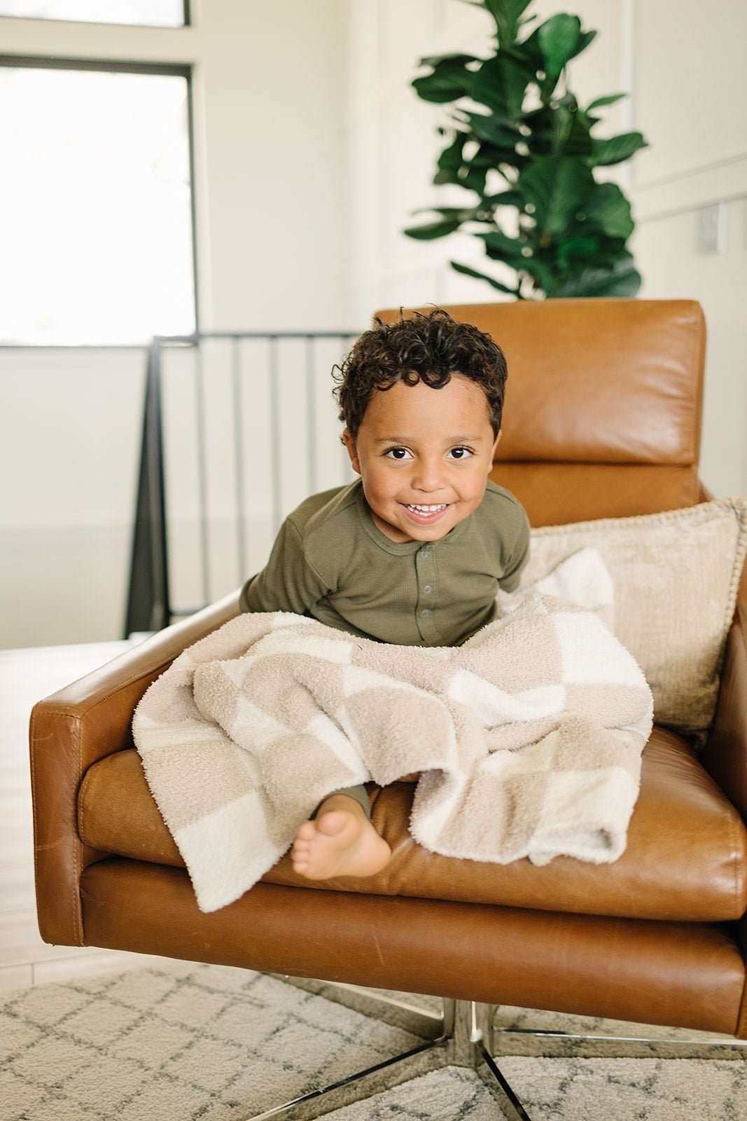 Mebie Baby Taupe Checkered Plush Blanket - 