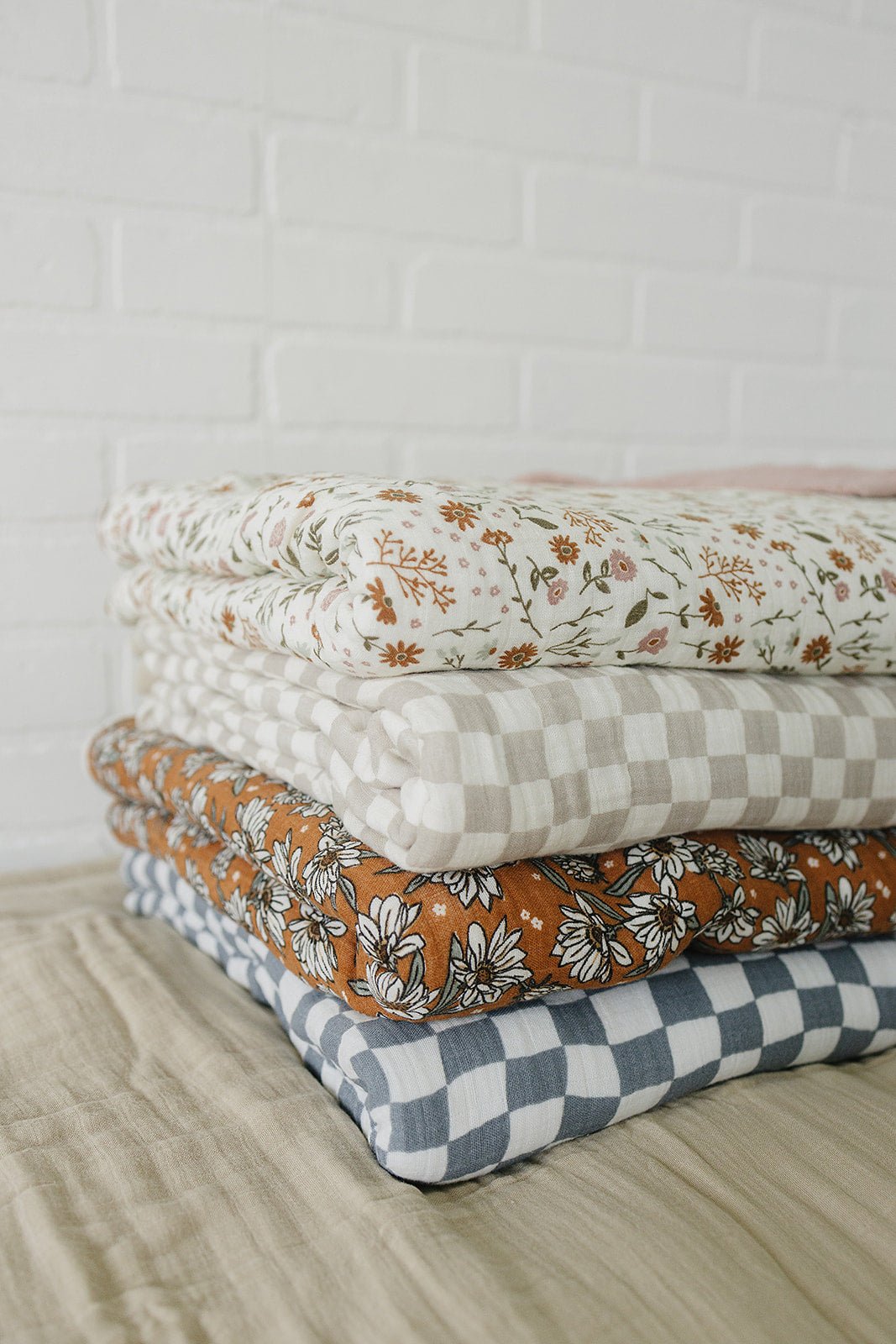 Mebie Baby Taupe Checkered Twin Muslin Quilt For Baby Bedding - 