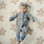 Mebie Baby Taupe Daisy Plush Blanket