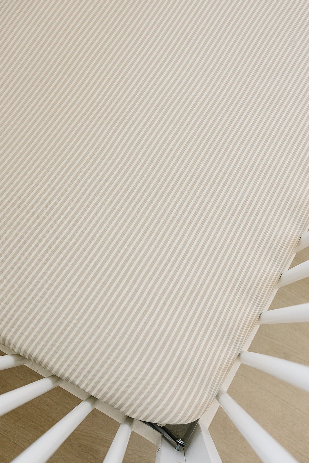 Mebie Baby Taupe Stripe Ribbed Bamboo Stretch Crib Sheet - 