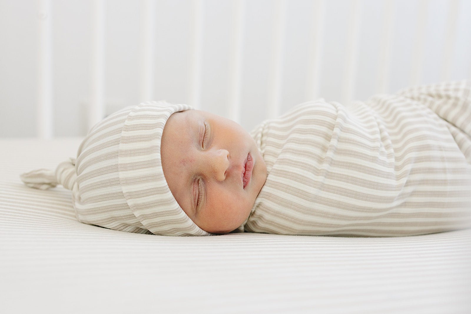 Mebie Baby Taupe Stripe Ribbed Bamboo Stretch Swaddle - 