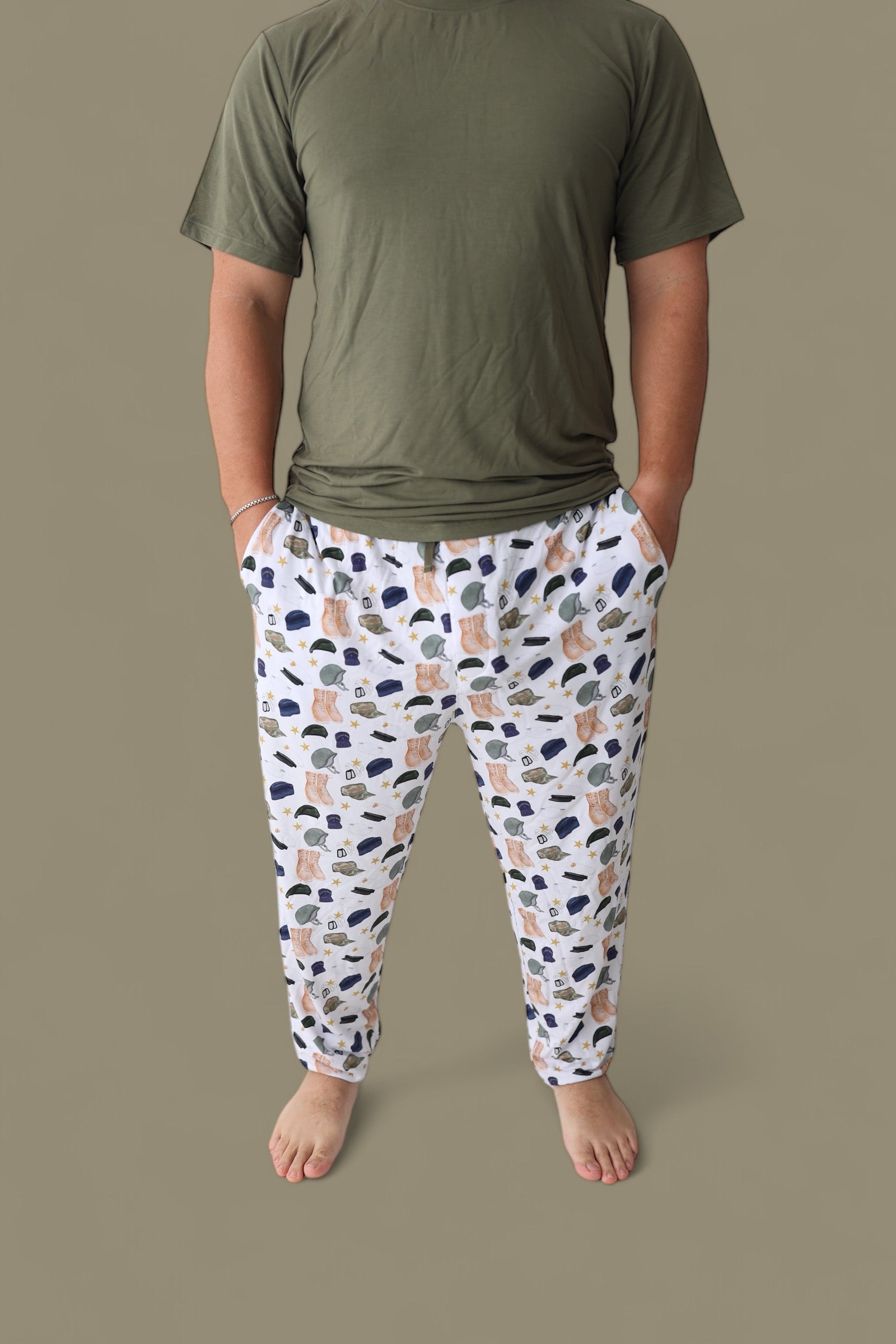 DREAM BIG LITTLE CO THANK YOU FOR YOUR SERVICE SHORT SLEEVE MEN'S DREAM JOGGER SETEveretts Place