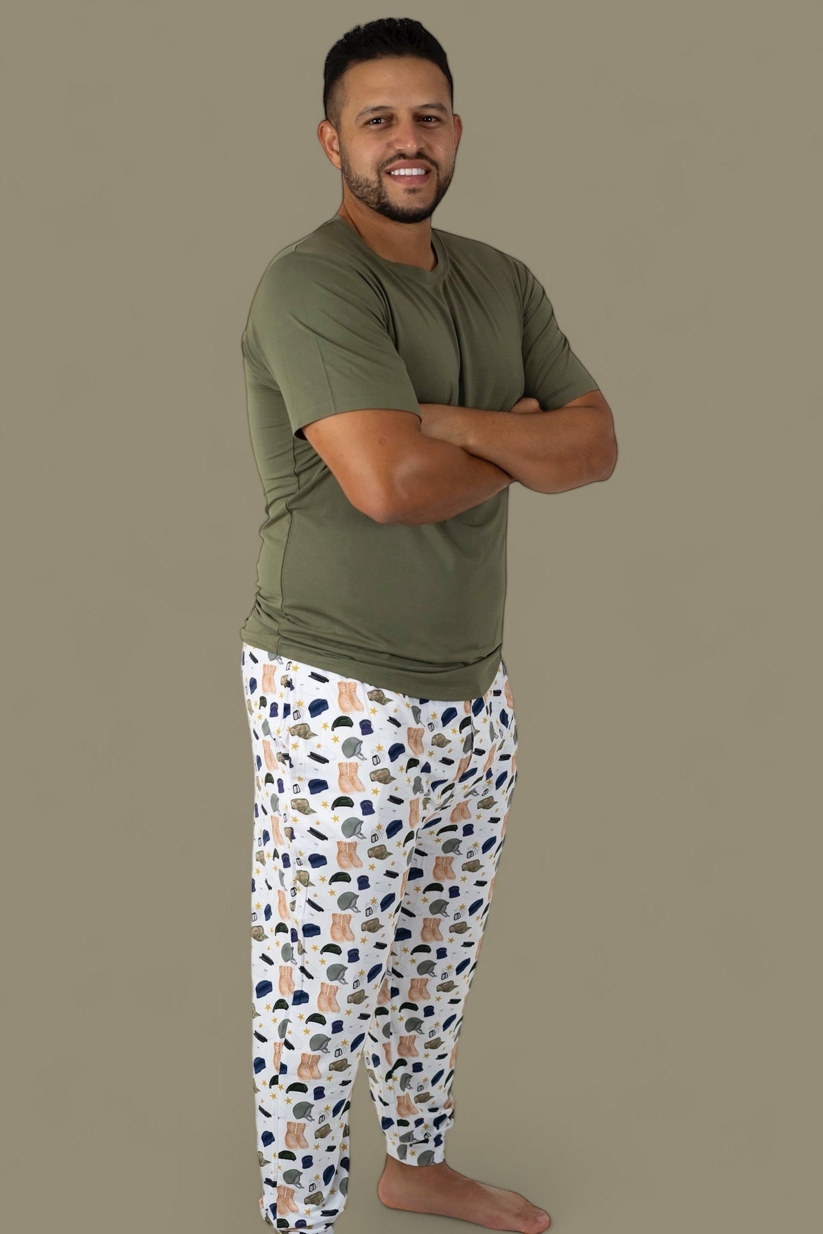 DREAM BIG LITTLE CO THANK YOU FOR YOUR SERVICE SHORT SLEEVE MEN'S DREAM JOGGER SETEveretts Place