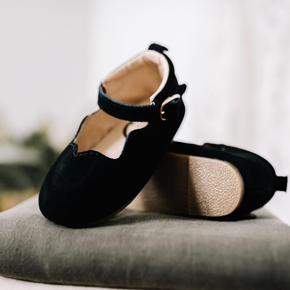 Little Love Bug Co. The Olivia organic baby leather soft sole shoes.