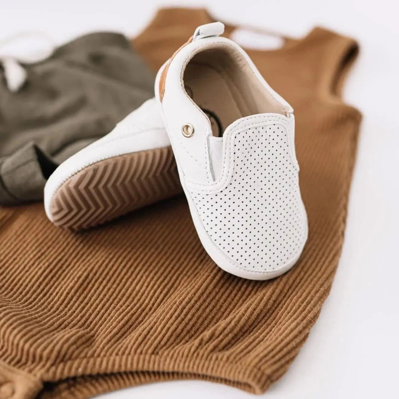 Little Love Bug Co. The Quinn - 