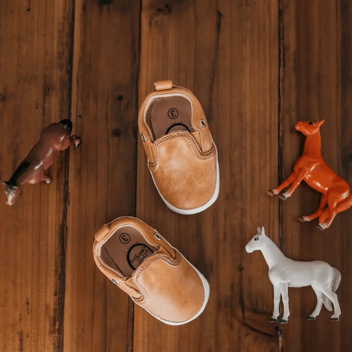 Little Love Bug Co. The Quinn - 