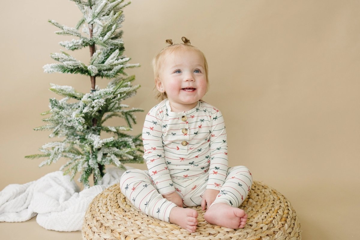 Little Joy Co. Tied With a Bow Christmas 2Pc Henley Bamboo Pajamas - Everetts Place Boutique - 