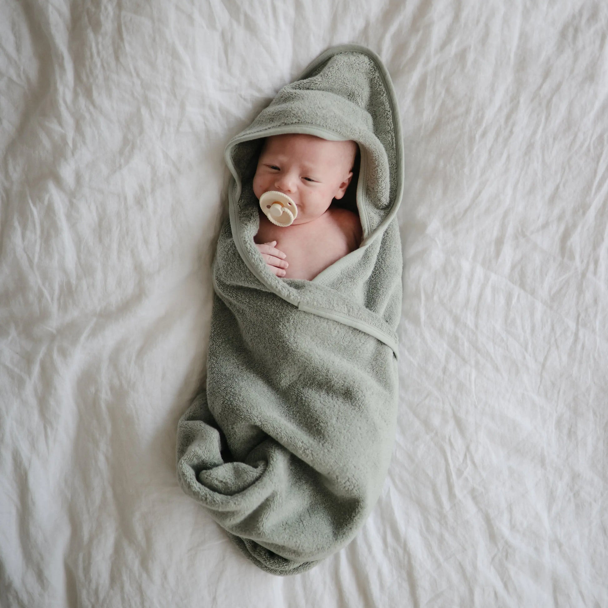 Organic Cotton Baby Hooded Towel Soft and Absorbent for Cozy Cuddles Mushie
