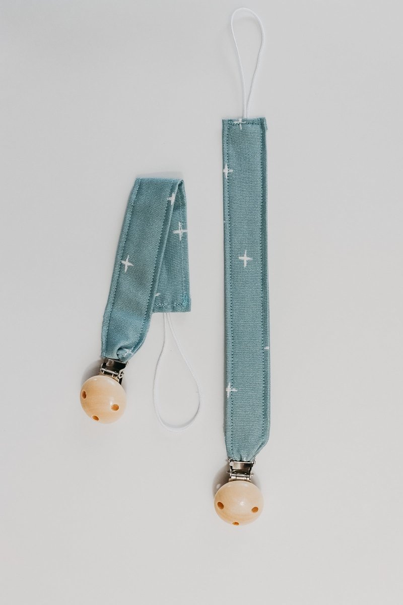 Little Mae & Co Twinkle Pacifier Clip For Babies With Modern Print Premium - Everetts Place Boutique - 