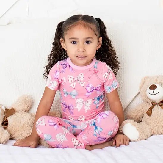 Bestaroo Twinkle Ties Bow Print Short Sleeve Pajamas Bamboo Fabric for Kids - 