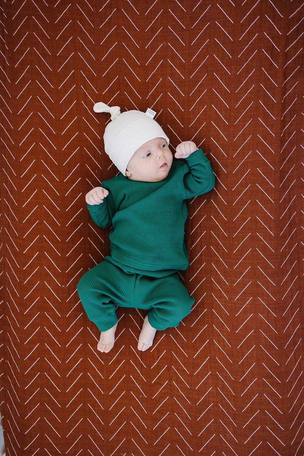 Mebie Baby Vanilla Organic Ribbed Newborn Knot Hat - 
