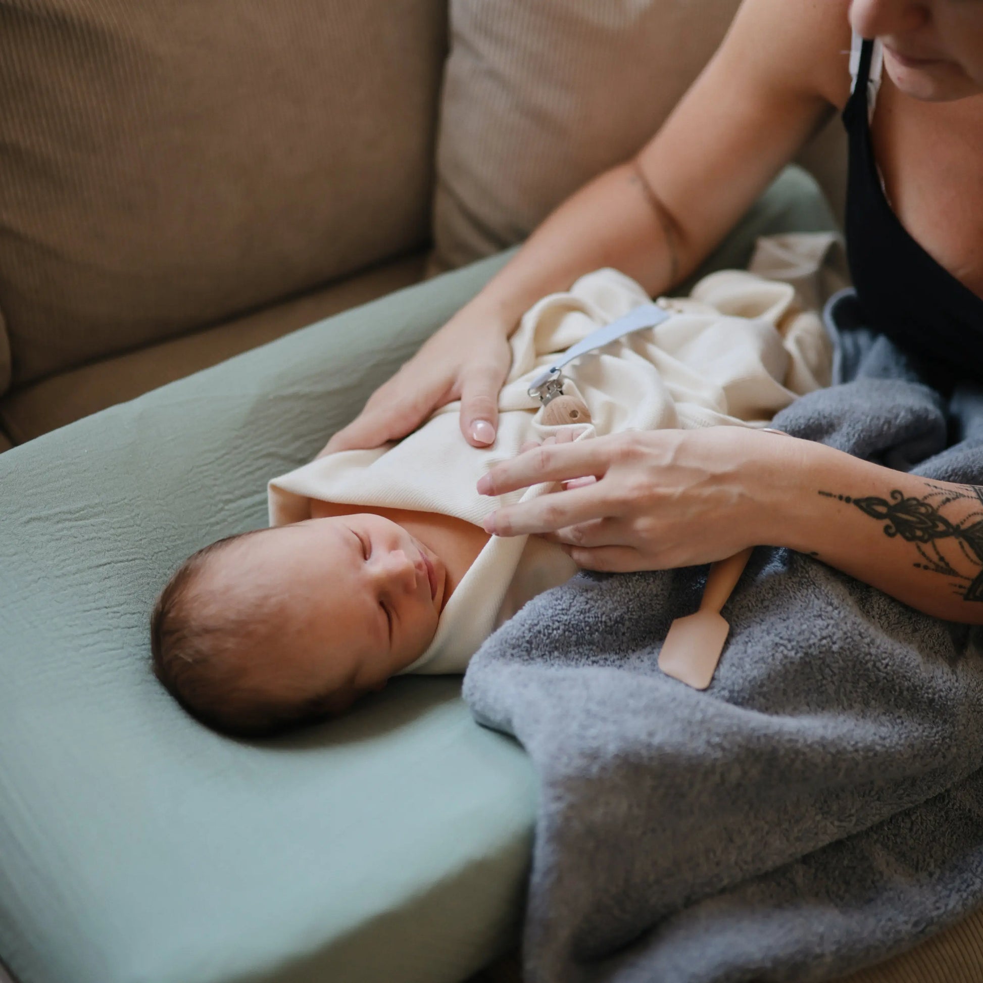 Ribbed Baby Blanket Made From Soft Organic Cotton Mushie