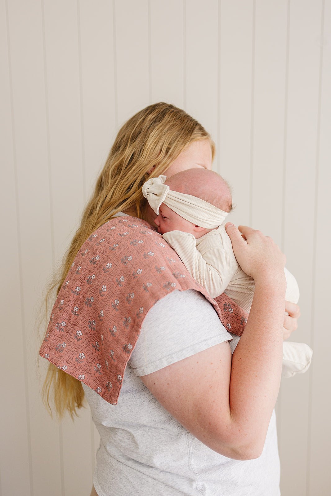 Mebie Baby Vintage Pink Floral Muslin Burp Cloth by Mebie Baby - 