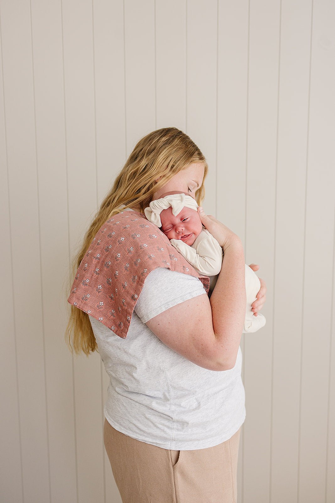 Mebie Baby Vintage Pink Floral Muslin Burp Cloth by Mebie Baby - 