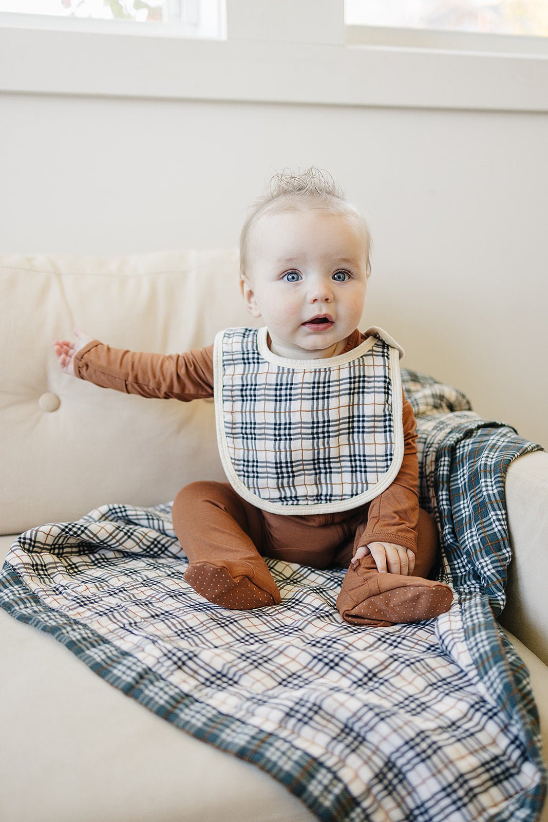 Mebie Baby Vintage Plaid Classic Muslin Bib - 
