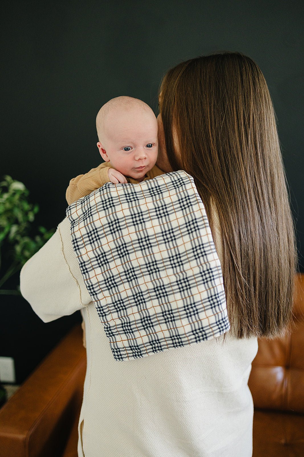 Mebie Baby Vintage Plaid Muslin Burp Cloth - 