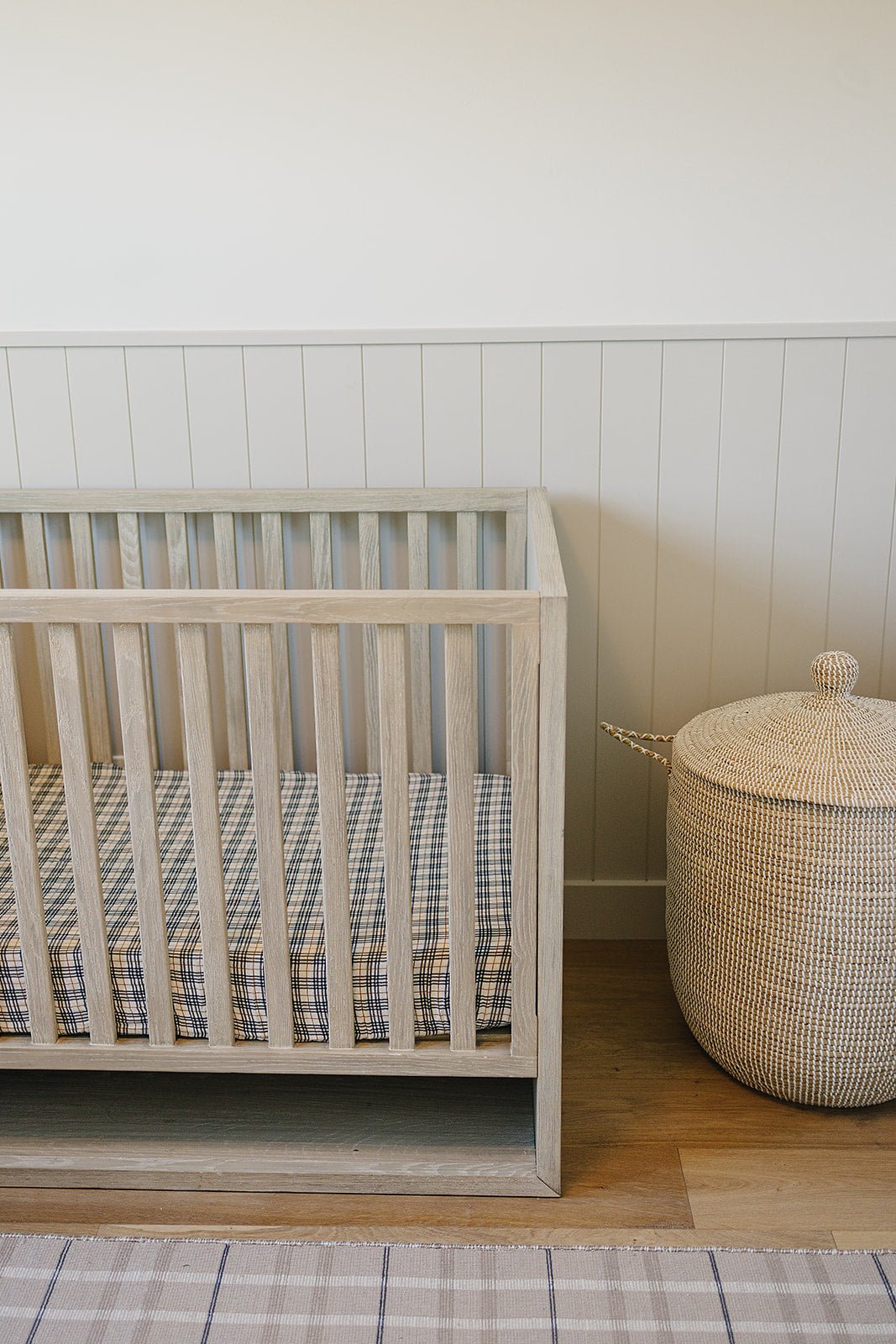 Mebie Baby Vintage Plaid Muslin Crib Sheet - 