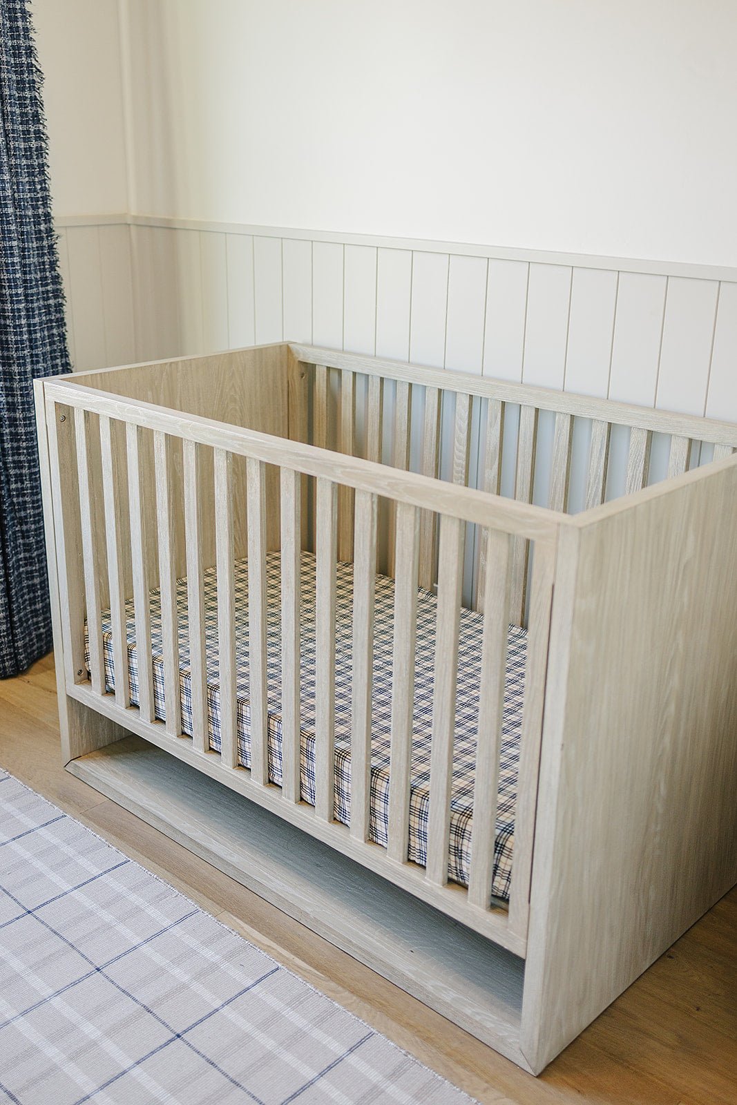 Mebie Baby Vintage Plaid Muslin Crib Sheet - 
