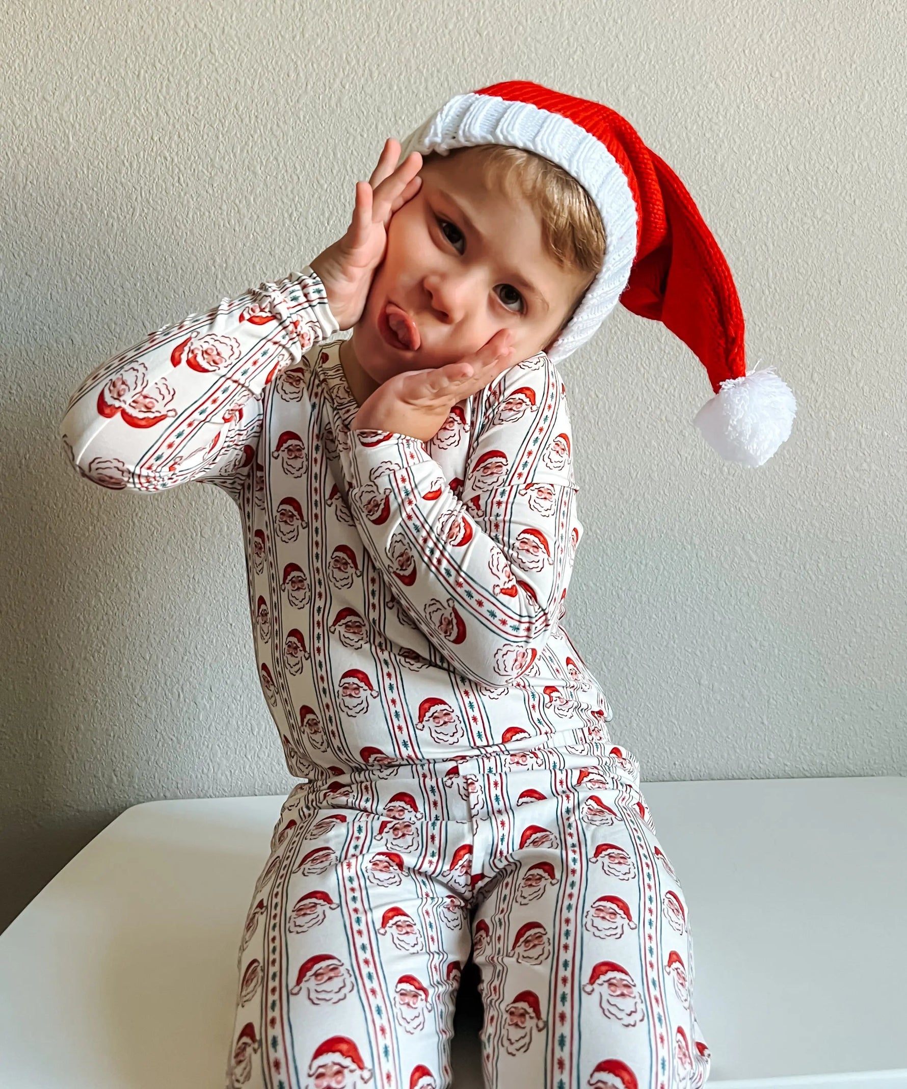 Little Joy Co. Vintage Santa Bamboo Christmas Pajamas - 2pc Set - 