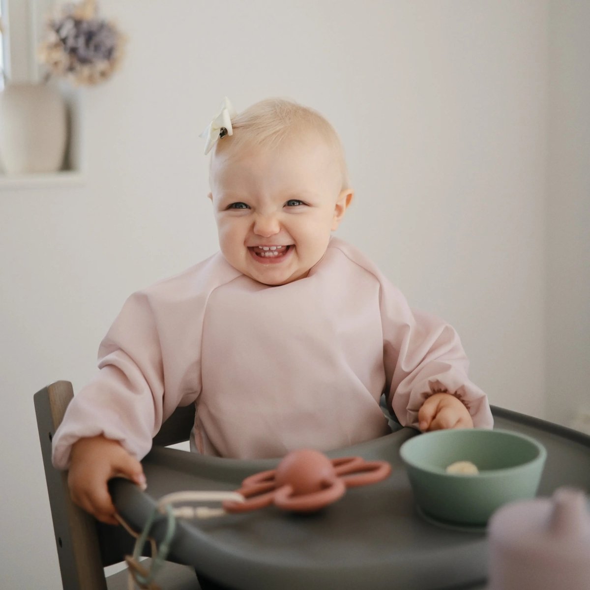 Mushie Water Resistant Long Sleeve Bib for Kids with Wide Pocket and Velcro Closure - Everetts Place Boutique - 