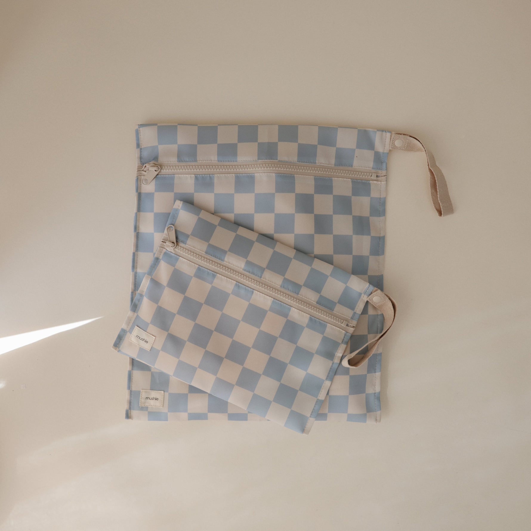 Mushie Water Resistant Wet BagEveretts Place