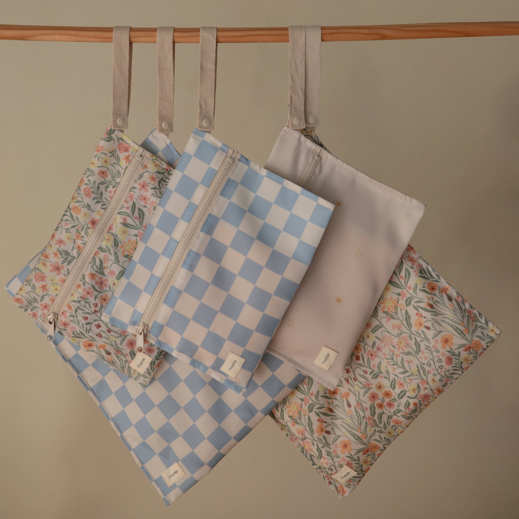 Mushie Water Resistant Wet BagEveretts Place