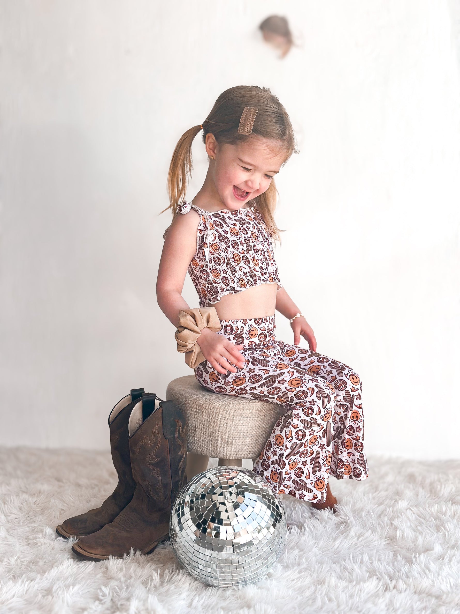 DREAM BIG LITTLE CO WESTERN DREAMZZZ DREAM SMOCKED FLARE SETEveretts Place