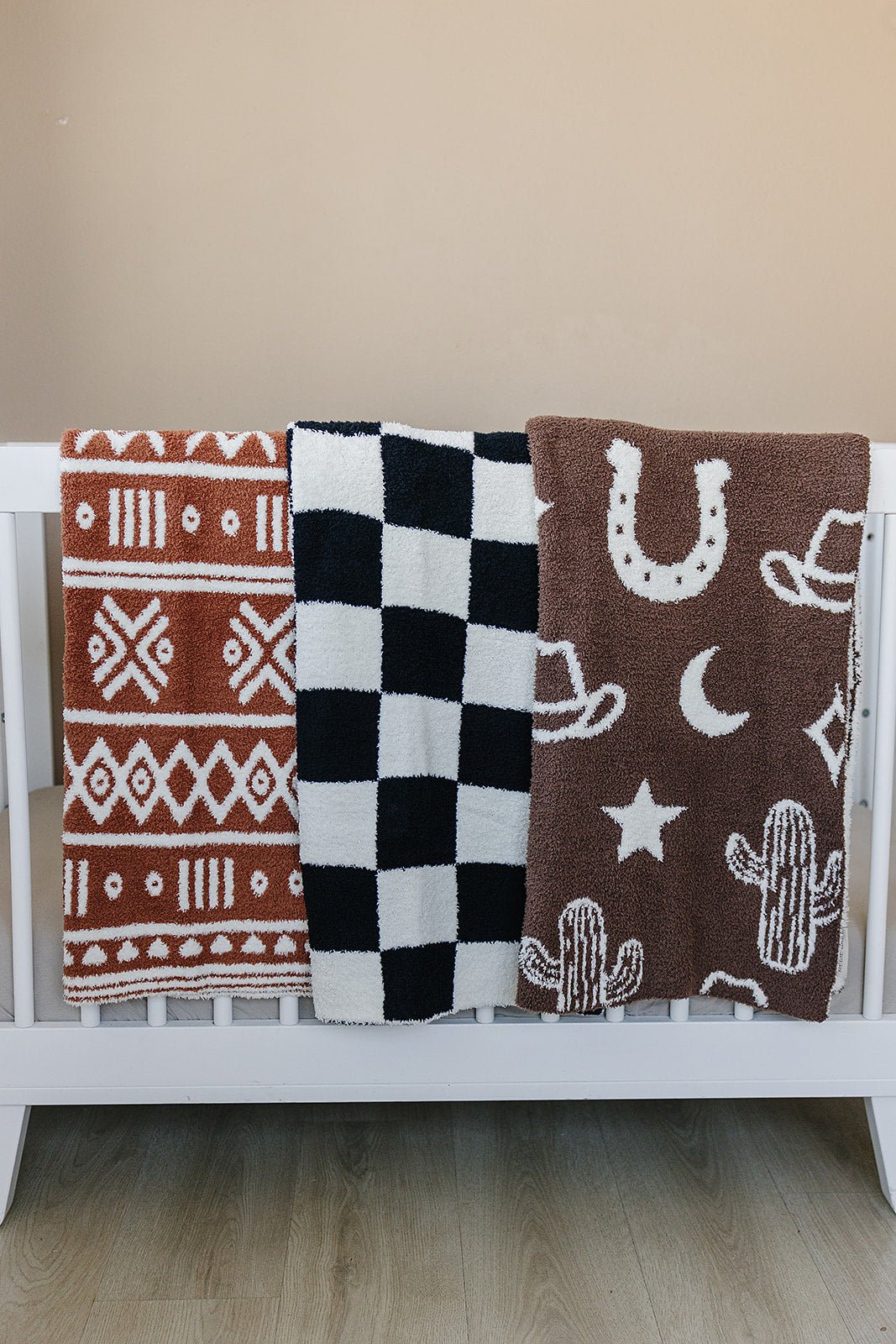 Mebie Baby Western Plush BlanketEveretts Place