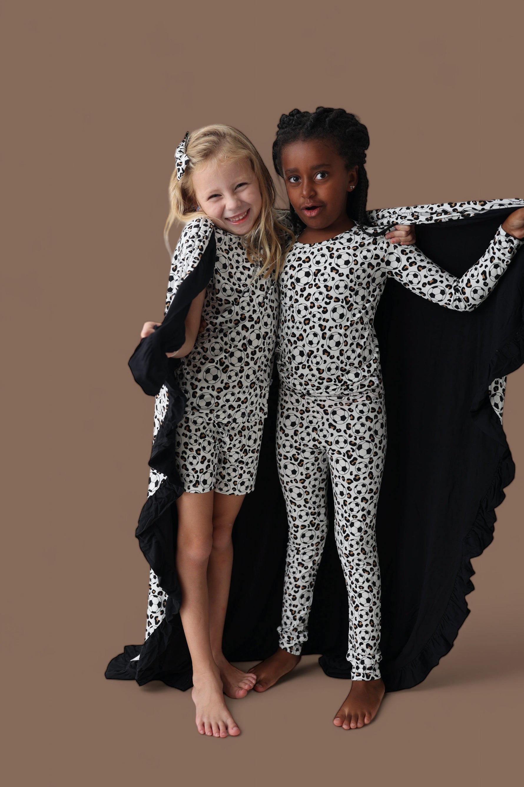 DREAM BIG LITTLE CO WILD GOALS DREAM SHORT SETEveretts Place