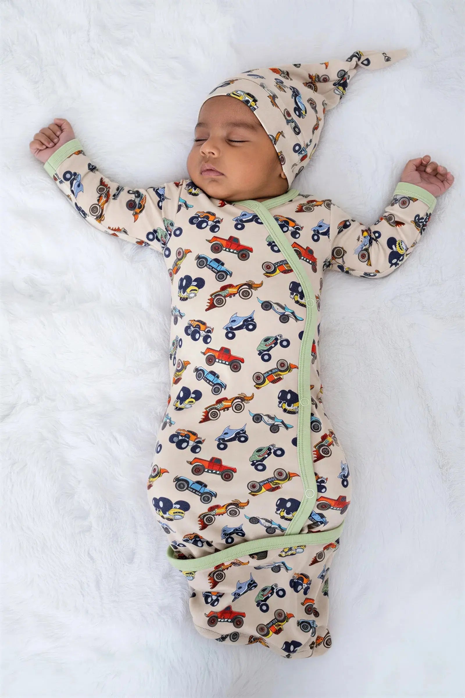 Bestaroo Wild Wheels Gown & Hat - 