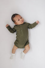 Mebie Baby Winter Green Organic Cotton Snap Short Sleeve Ribbed Bodysuit Mebie Baby - 