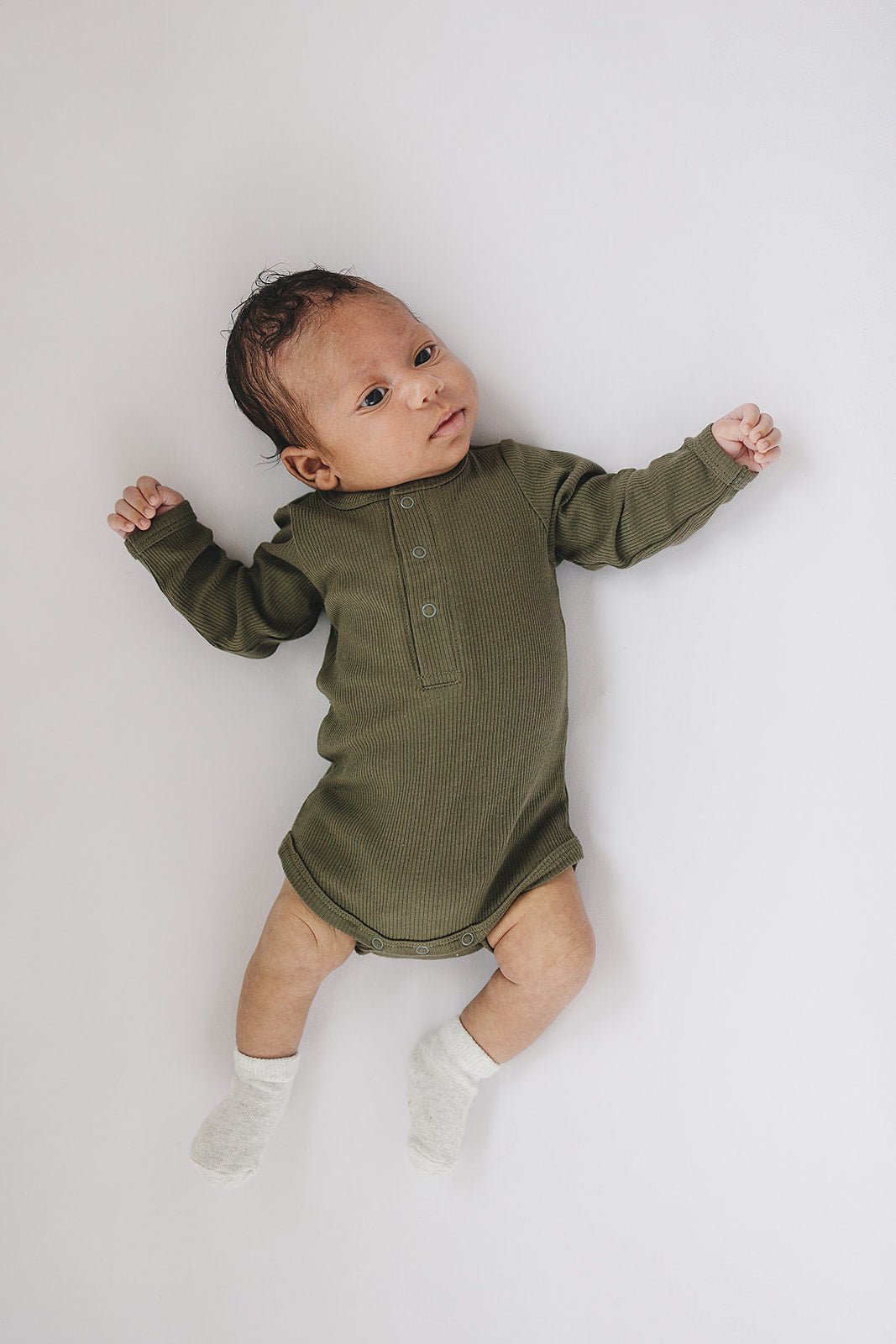 Mebie Baby Winter Green Organic Cotton Snap Short Sleeve Ribbed Bodysuit Mebie Baby - 