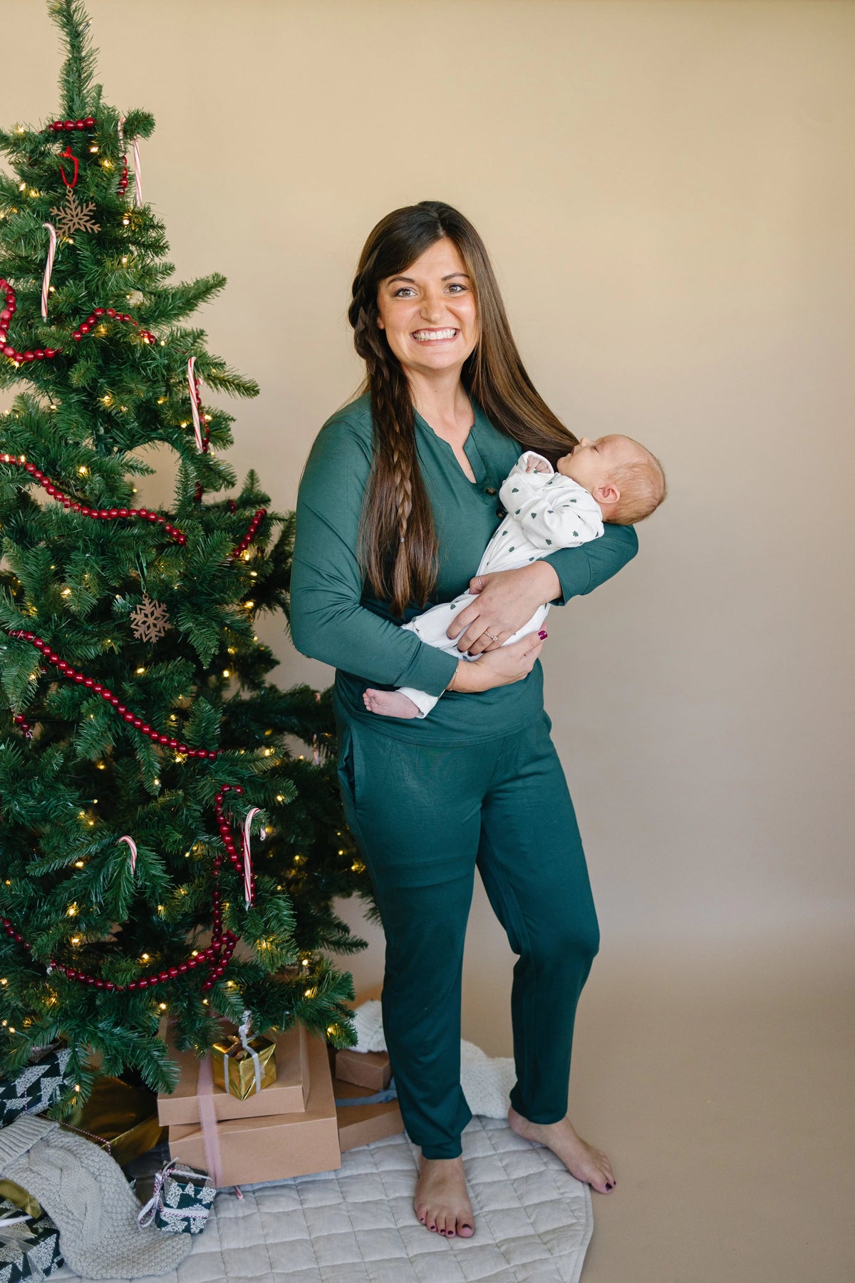 Little Joy Co. Women's Green Emerald Bamboo Christmas Pajamas - 