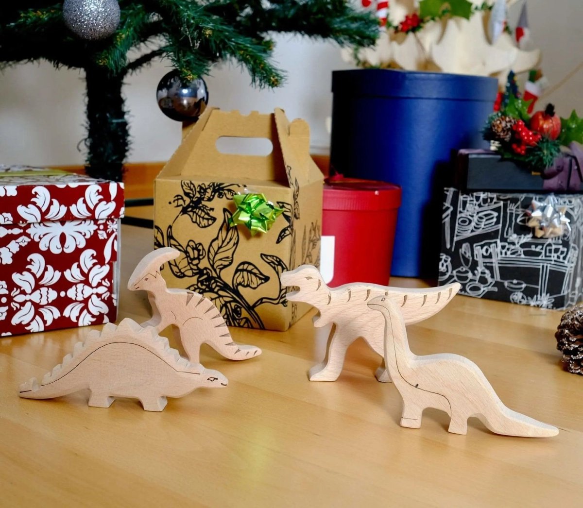 Kidodido Wooden Dinosaur Set 4 Piece Handcrafted Natural Wood Toys - Everetts Place Boutique - 