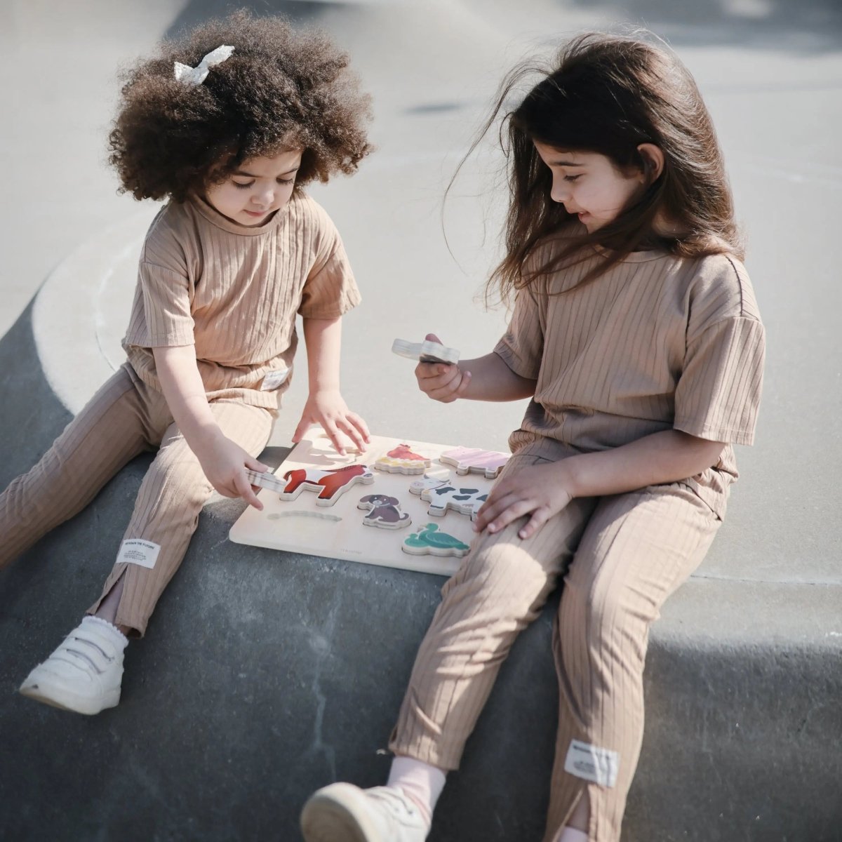 Mushie Wooden Farm Puzzle for Kids with Eight Barnyard Animal Pieces and Non - Toxic Paint - 