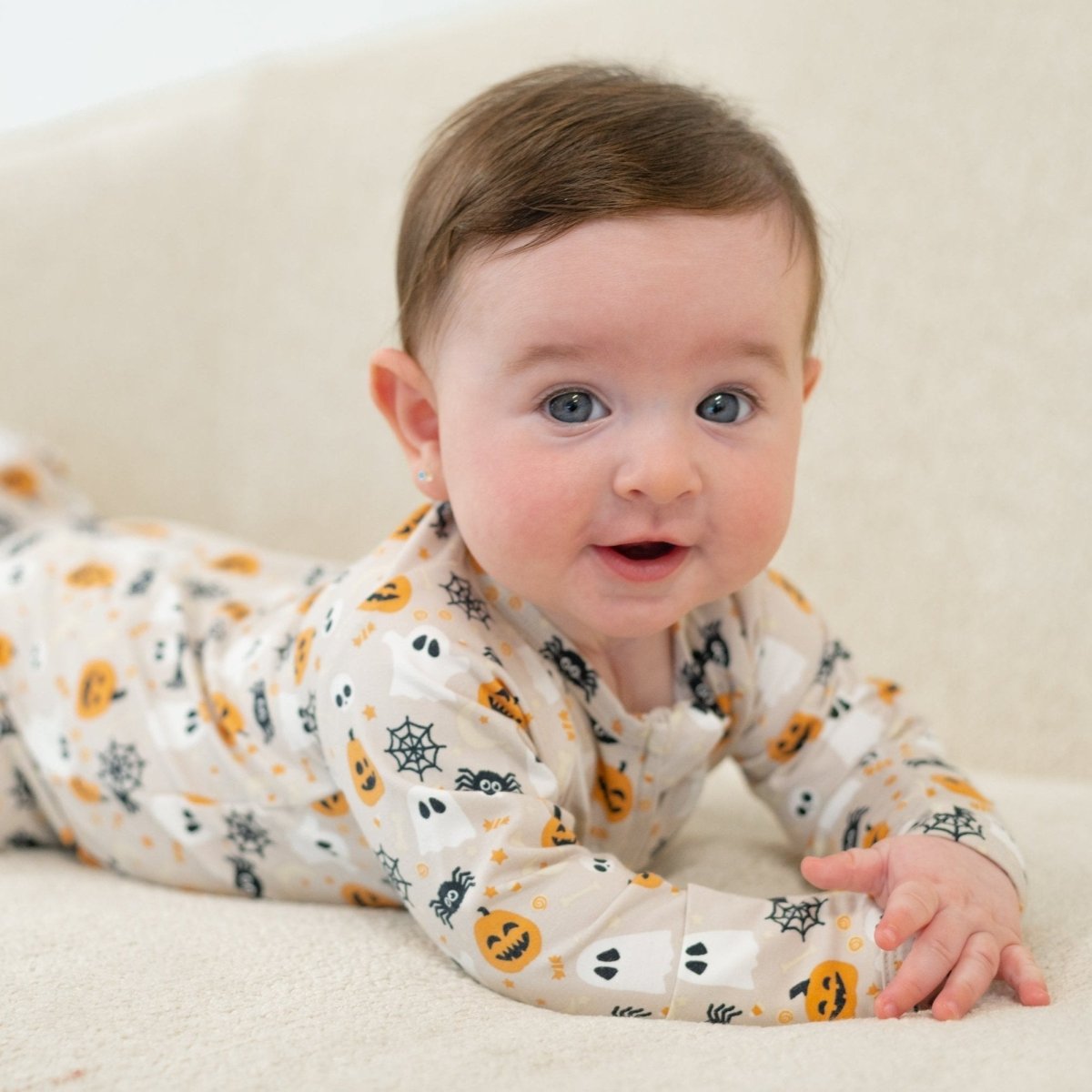 Sweet Bamboo Zipper Footie - Sweet Pumpkins and Ghosts - 