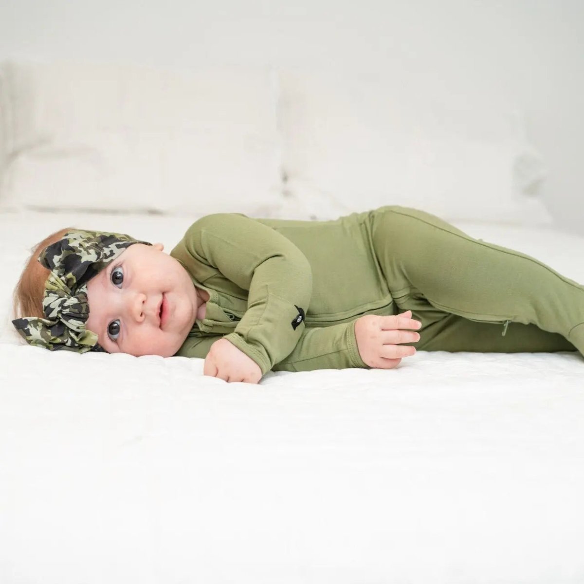 Sweet Bamboo Zippity Do Da Zipper Footie with Silicone Grips for Baby Comfort - 